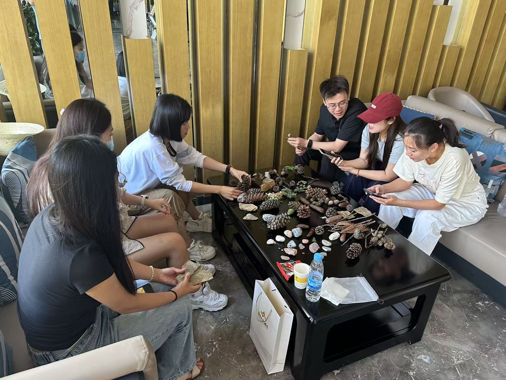 天津大学师生手工创意助力地方产业发展瓦力游戏app“小手工”玩出“大名堂”(图4)