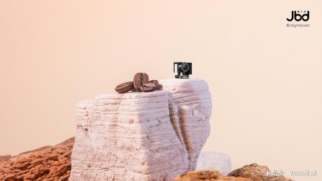 JBD发布全新AR微显示彩色光引擎瓦力游戏夸克AI眼镜G1开启预售；(图3)